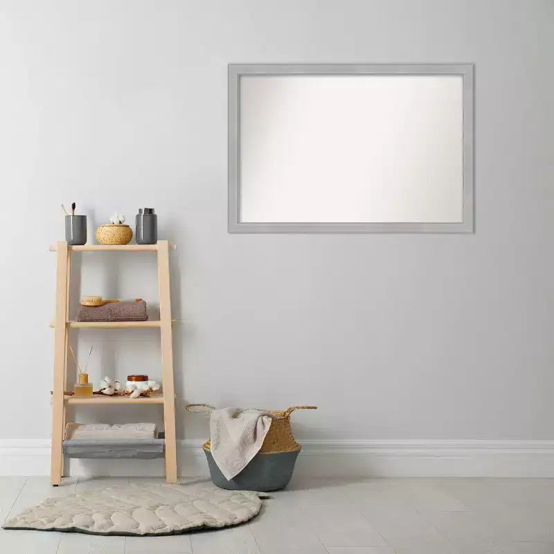 Amanti Art Miroir mural de salle de bain étroit non biseauté Vista de 39 po x 27 po en nickel brossé : rectangulaire, moderne, à fixation murale, quincaillerie incluse
