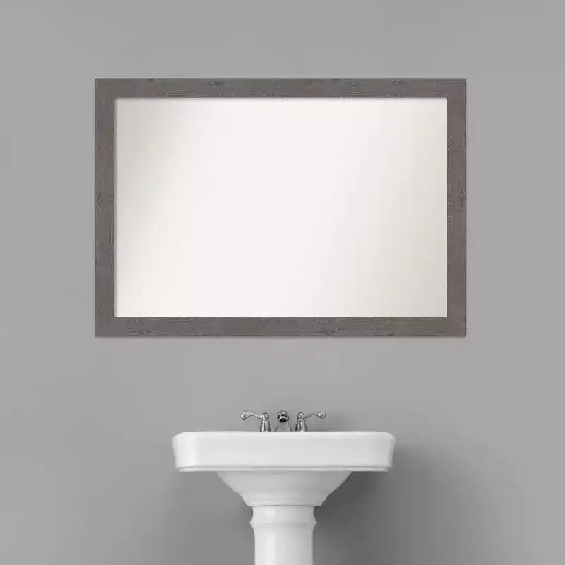 Miroir mural étroit en planches rustiques 40" x 28" pour meuble-lavabo de salle de bain - Amanti Art : Quincaillerie de montage incluse
