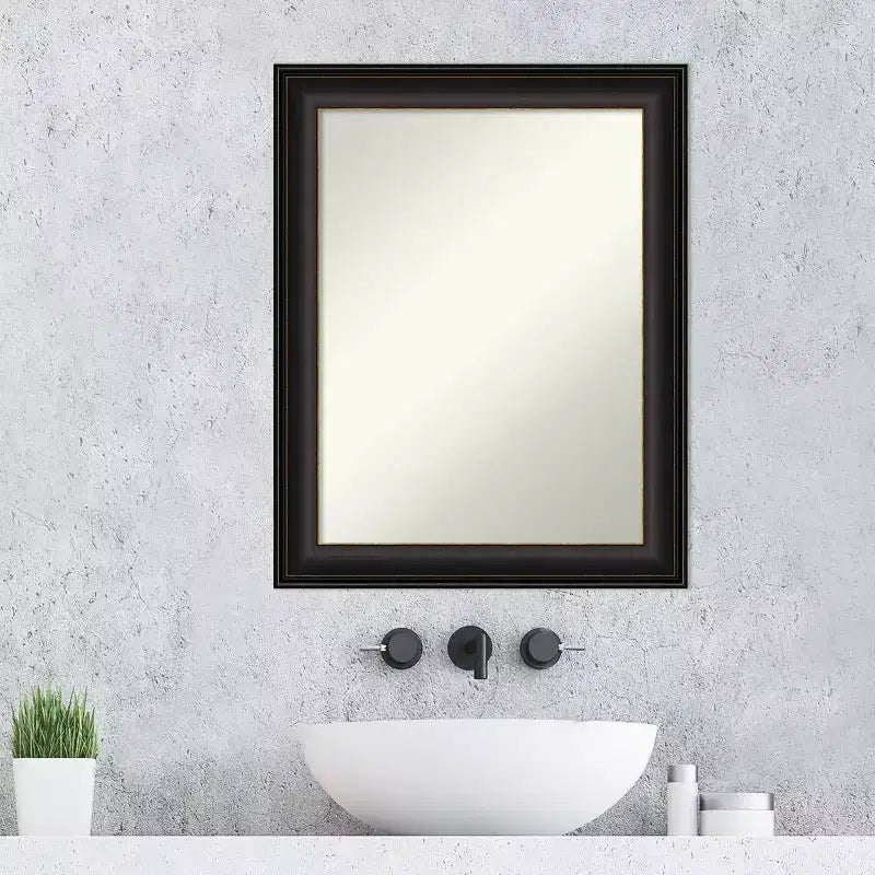 Miroir mural de salle de bain Trio bronze huilé non biseauté 23" x 29" - Amanti Art : Miroir de courtoisie rectangulaire, cadre en polystyrène