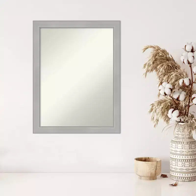 Miroir mural étroit Vista sans biseau de 21 po x 27 po en nickel brossé - Amanti Art : Rectangulaire moderne, Quincaillerie de montage incluse