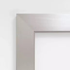 Miroir mural de salle de bain en bois non biseauté 40" x 28" Argent Sterling Brossé - Amanti Art : Moderne, Rectangulaire, Mural