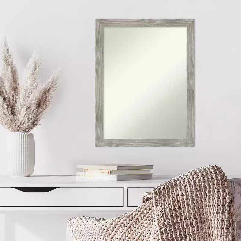 Miroir mural carré 21 po x 27 po sans biseau, gris colombe délavé - Amanti Art