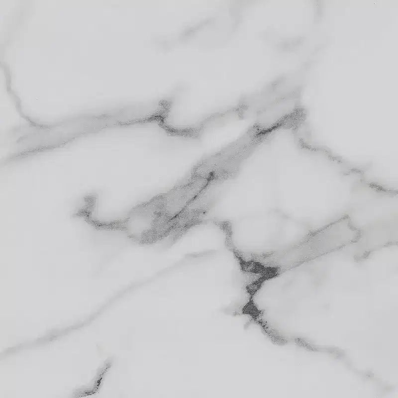 Table d'appoint à trois niveaux Belmont avec pieds en acier inoxydable, étagères ouvertes en aggloméré, design contemporain moderne et élégant