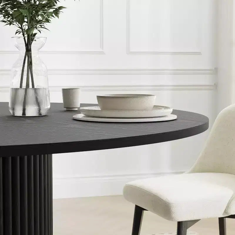Table à manger ronde en bois massif de 52" pour 4 à 6 personnes avec base cylindrique cannelée, noire
