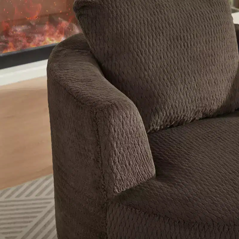 Fauteuil d'appoint pivotant Gilmanton moderne en fausse fourrure avec base en bois