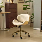 Karl Home | Chaise de bureau courbée en PU avec piètement bronze antique