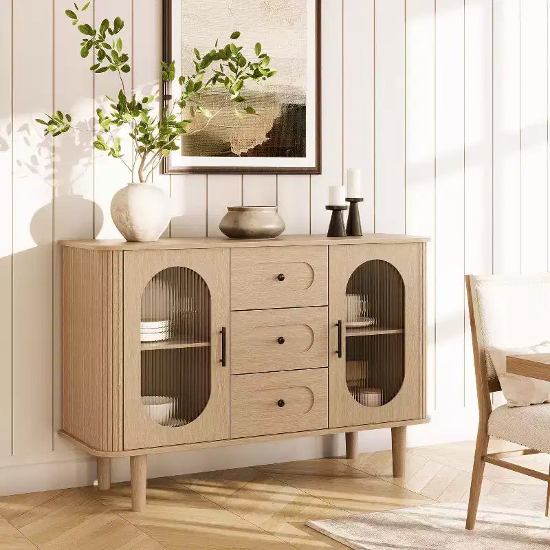 CuisinSmart Buffet de salle à manger avec 2 portes en verre cannelé et 3 tiroirs, meuble de bar à café de style ferme avec étagères réglables pour cuisine et salon
