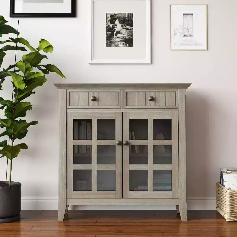 HomeStockMeuble de rangement pour entrée ou couloir en bois massif, collection Acadian, 36 po de large, style transitionnel
