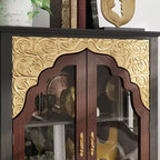 Meuble de rangement bibliothèque garde-manger de luxe vintage Famapy : Sculptures complexes, accents dorés, portes vitrées - Sublimez votre espace