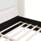 Lit Plateforme Rembourré Élégant avec Tête de Lit Haute à Ailettes, Cadre de Lit Queen/King Size, Blanc - ModernLuxe