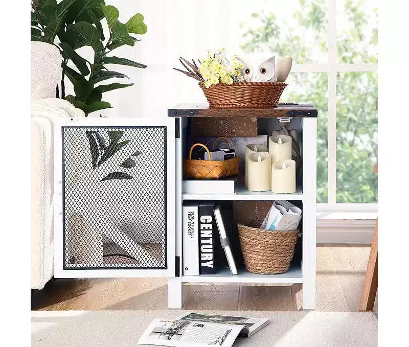 Table d'appoint rustique blanche de style ferme avec porte de grange, table en bois peu encombrante avec station de charge et rangement pour chambre et salon