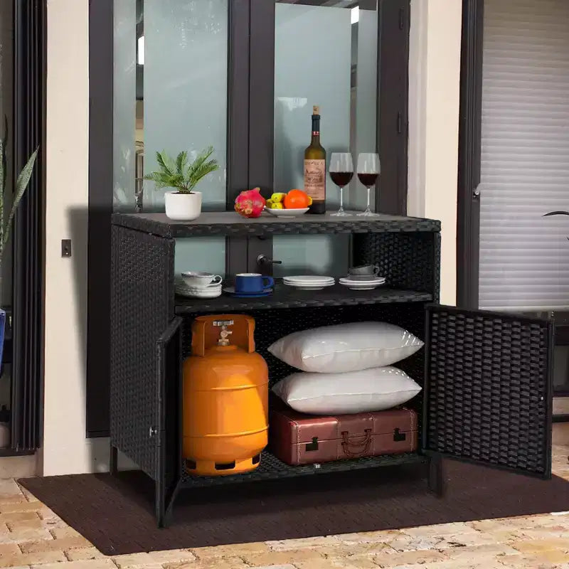 Meuble de Rangement d'Extérieur en Osier avec Étagères, Table de Bar Double Porte en Osier Imperméable Idéale pour les Patios, Bords de Piscine et Jardins