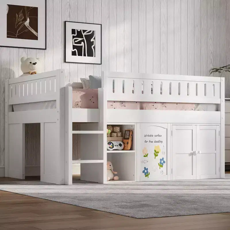 Lit mezzanine Whisen de taille standard avec armoire de rangement et tableau noir, peu encombrant et élégant