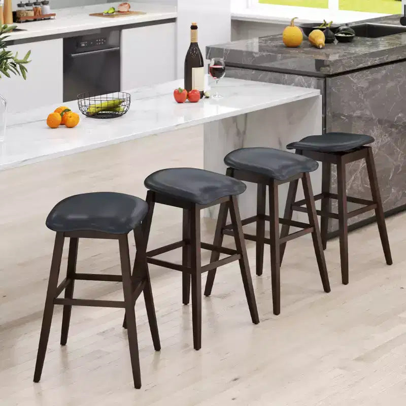Lot de 2 tabourets de bar pivotants Costway 31 po avec siège rembourré profilé et repose-pieds