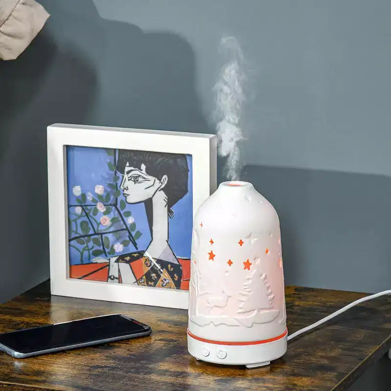Diffuseur d'aromathérapie ultrasonique 100 ml, humidificateur d'huiles essentielles avec couvercle en céramique, 7 couleurs de lumières LED, minuterie, arrêt automatique sans eau pour la maison