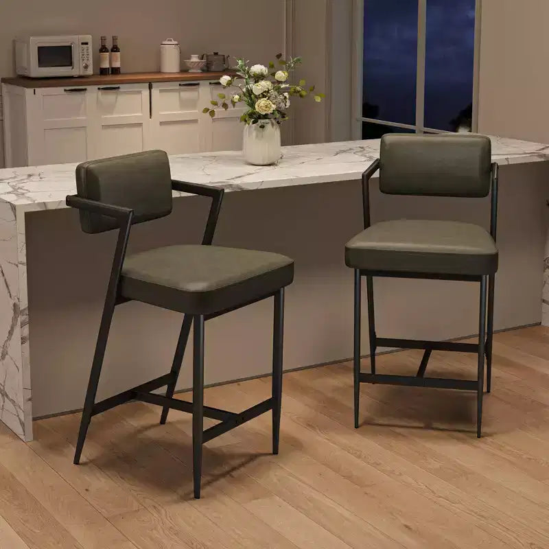 Lot de 2 tabourets de bar, chaises de bar hautes avec coussin épais et pieds en métal épais, tabourets de bar rembourrés hauteur comptoir avec dossier et repose-pieds