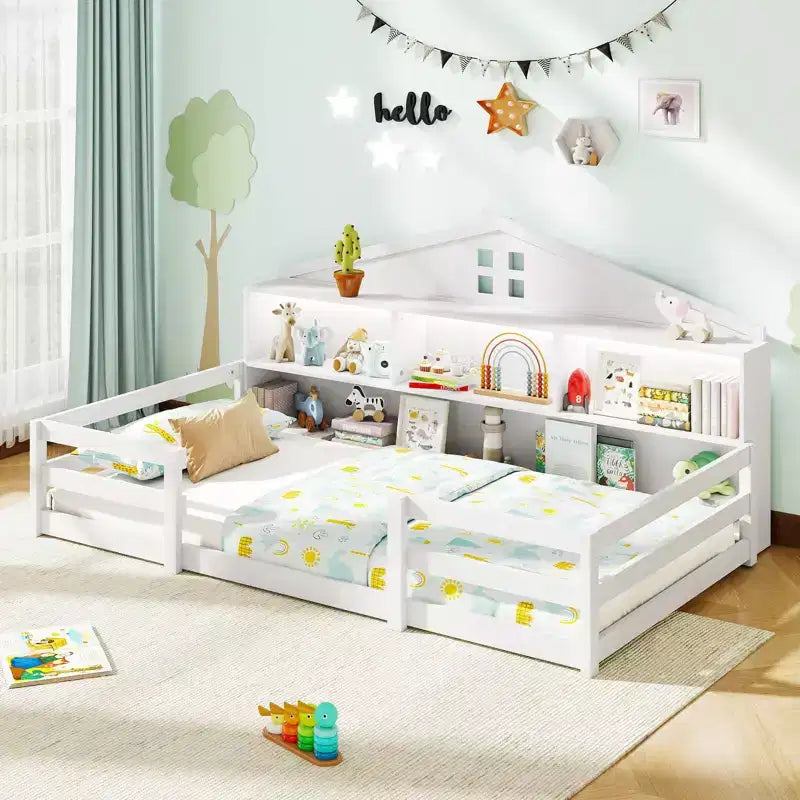 Lit au sol Montessori double/grand Costway avec lumières LED, barrières de sécurité, compartiments et étagère blanc/gris