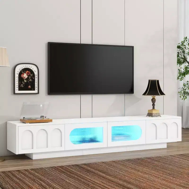 Meuble TV LED avec portes en verre pour téléviseur de 95 pouces, console média en bois avec portes de placard cintrées et contrôle par application pour salon
