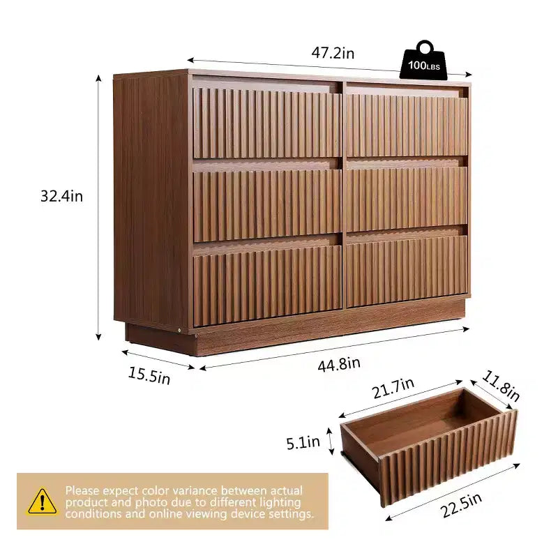 Commode 6 tiroirs KOLIGEY 119 cm de large avec panneaux cannelés ondulés