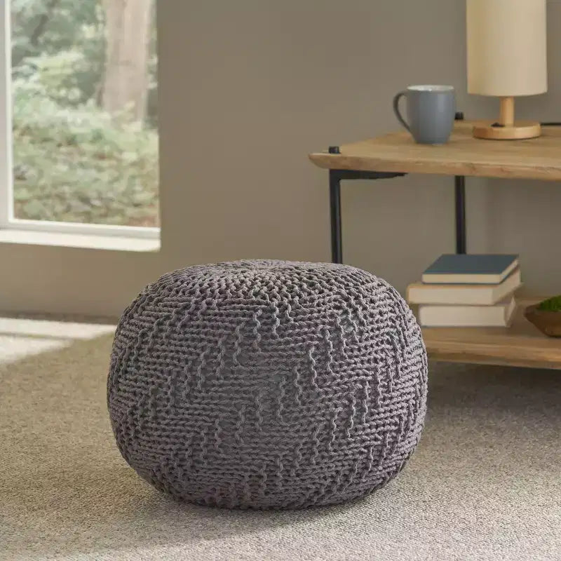 Fauteuil poire tressé Okak, chaise de sol confortable avec remplissage en mousse à mémoire de forme, fauteuil de canapé pour salon, chambre à coucher