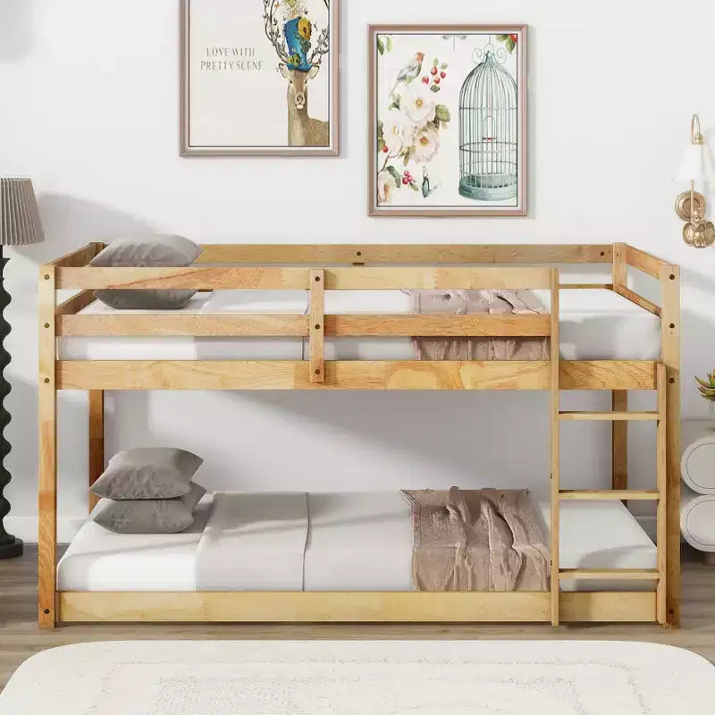 Bellemave Lit Superposé Jumeau sur Jumeau à Hauteur Réduite pour Enfants, Cadre en Bois Massif avec Grande Échelle, Lattes Robustes, Conception Gain de Place, Plusieurs Couleurs