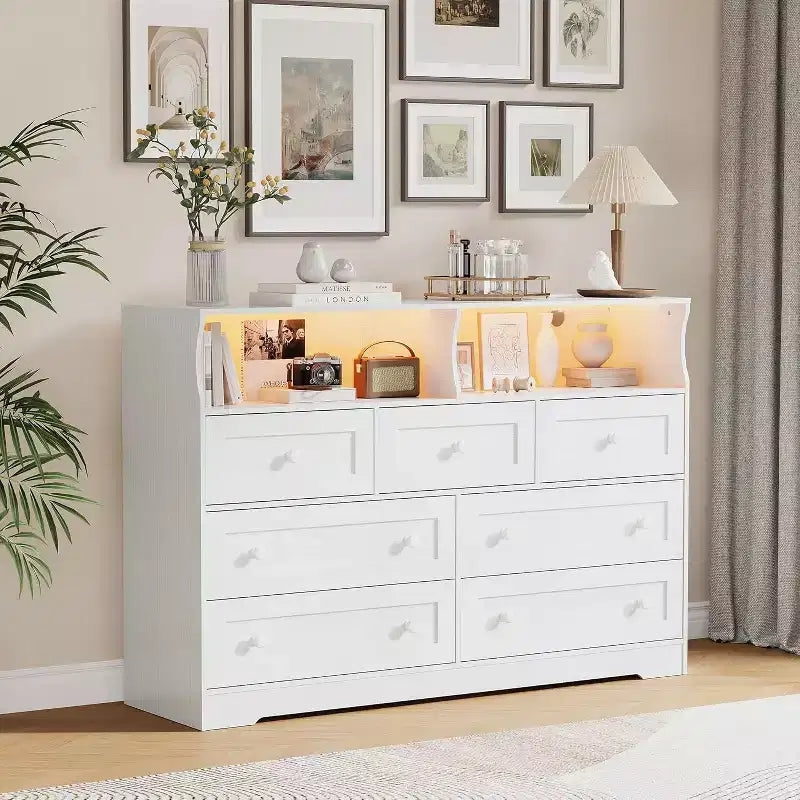Commode Acekool à 7 tiroirs avec station de charge, commode moderne avec compartiments ouverts, éclairage d'appoint, organisateur de rangement pour chambre et placard