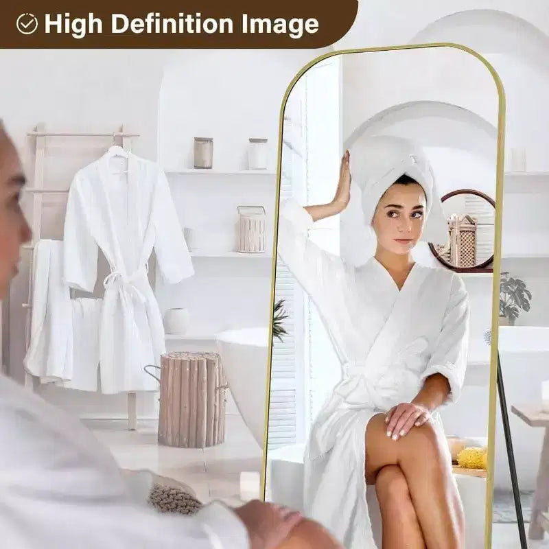 Miroir pleine longueur de 56x21 pouces pour chambre à coucher, salon, vestiaire, cadre en aluminium doré, dessus arqué, robuste, autoportant, mural
