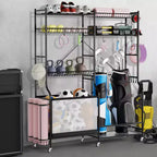 Organisateur d'équipement sportif Gymax avec support pour tapis de yoga, panier de ballons et étagères réglables et roulettes pivotantes verrouillables pour garage, gymnase, sous-sol