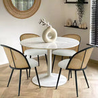 Chaises de salle à manger en rotin, lot de 4, chaises d'appoint de cuisine modernes sans accoudoirs avec dossier en canne tressée, assise en bouclé blanc et pieds en métal noir – Panipeachy