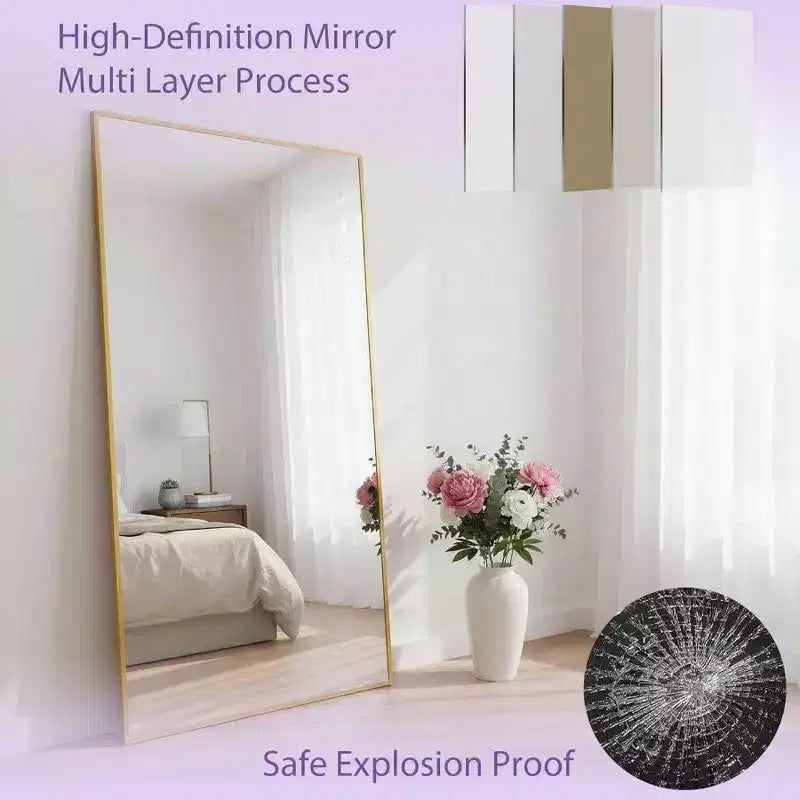 Miroir rectangulaire intégral doré 83x44. Inclut un support pour une utilisation autoportante ou murale dans n'importe quelle pièce