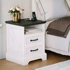 Table de chevet rustique Acekool Farmhouse avec station de charge, Table de chevet moderne en bois avec 2 tiroirs et étagère ouverte, Table d'appoint blanche
