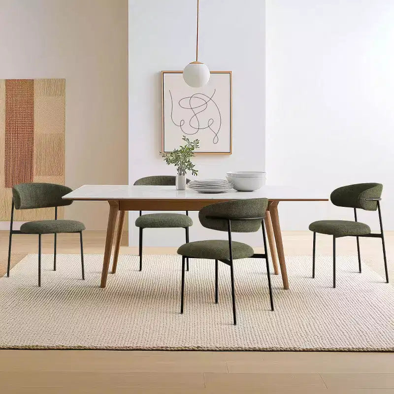 Lot de 4 Chaises de Salle à Manger Rembourrées, Chaises de Cuisine Confortables à Dossier Incurvé avec Large Assise en Tissu et Pieds en Métal Noir - Panipeachy