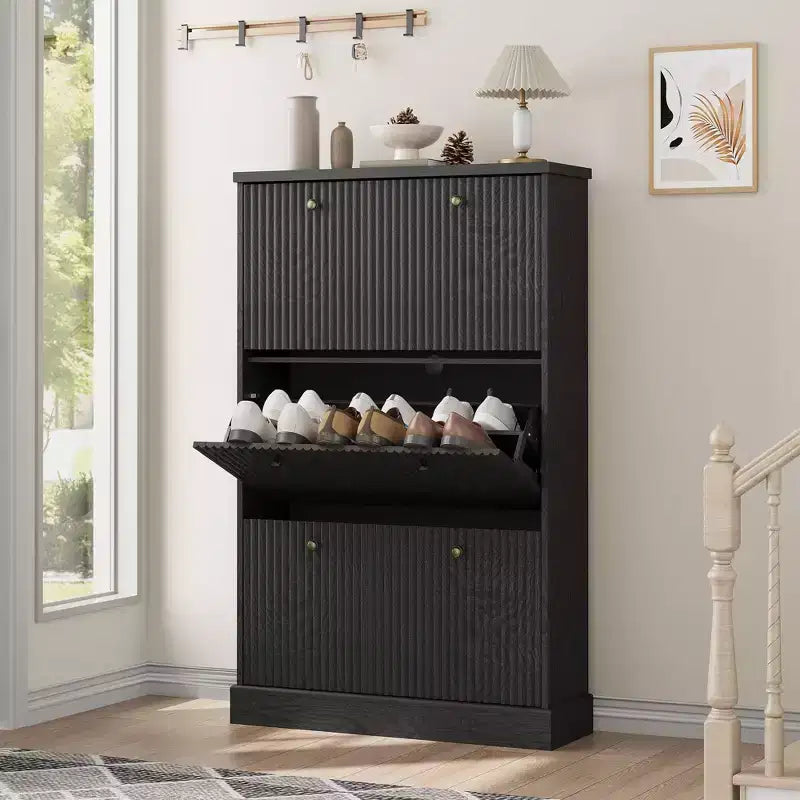 Meuble à chaussures cannelé avec 3 tiroirs basculants, meuble de rangement étroit en bois avec étagères réglables et amovibles, meuble à chaussures fin sur pied.