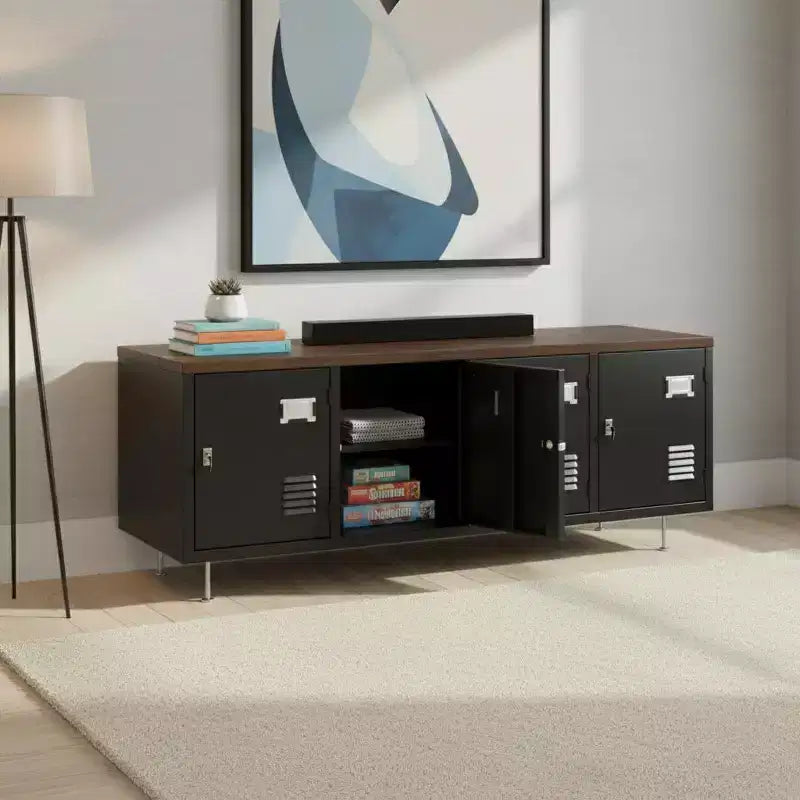 Garvee Casier mural métallique à 4 portes avec tringle et porte-cartes, armoire de rangement de 45 de large pour la maison, la salle de sport, l'école, le bureau, assemblage facile, noir