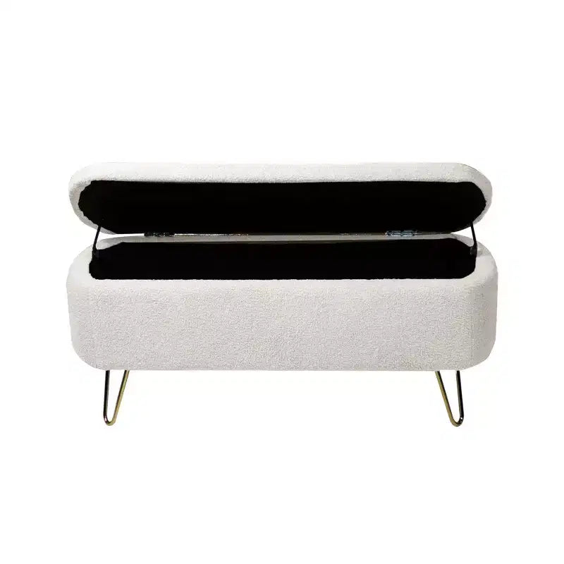 Banc de rangement ottoman moderne Okak avec pieds en métal doré, banc d'entrée en fausse fourrure avec siège rembourré, banc de bout de lit pour salon