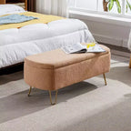 Banc de rangement ottoman moderne Okak avec pieds en métal doré, banc d'entrée en fausse fourrure avec siège rembourré, banc de bout de lit pour salon