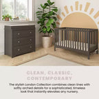 Commode 3 tiroirs Child Craft Harmony avec plateau à langer amovible, grand espace de rangement, kit anti-basculement inclus pour éviter le basculement, finition sécuritaire pour bébé
