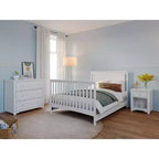 Commode 3 tiroirs Child Craft Harmony avec plateau à langer amovible, grand espace de rangement, kit anti-basculement inclus pour éviter le basculement, finition sécuritaire pour bébé