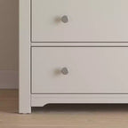 Commode 3 tiroirs Child Craft Harmony avec plateau à langer amovible, grand espace de rangement, kit anti-basculement inclus pour éviter le basculement, finition sécuritaire pour bébé