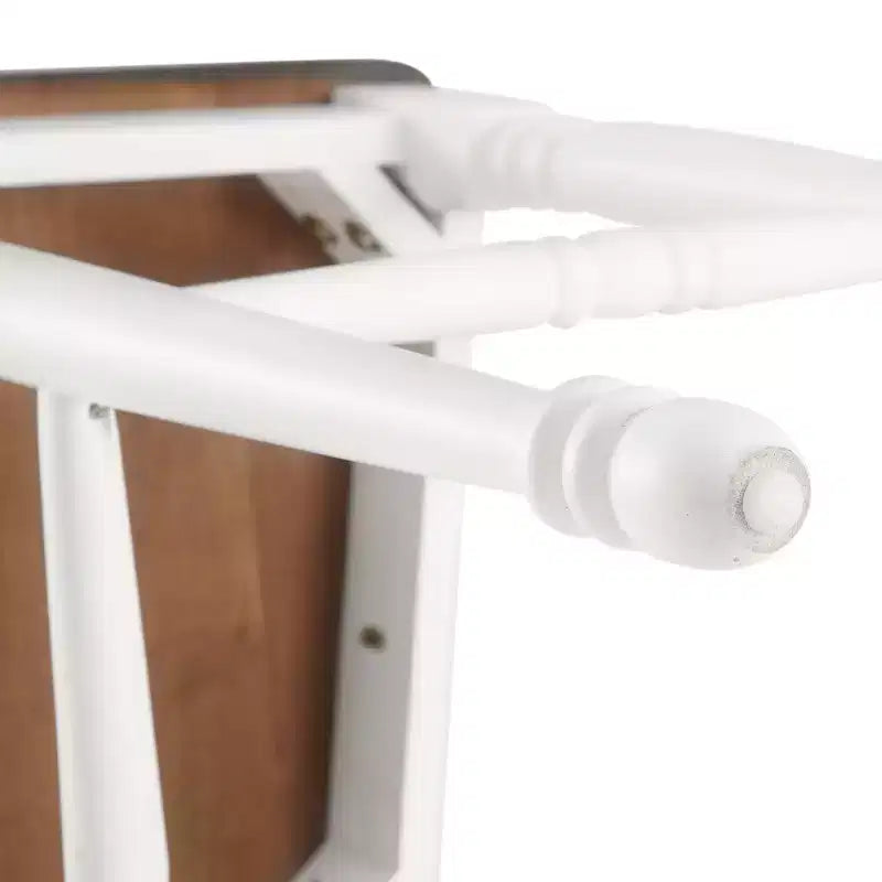 Lot de 2 tabourets de bar Shelby Blanc vieilli - Crosley : Assise en bois moulé, pieds en hévéa, sans accoudoirs