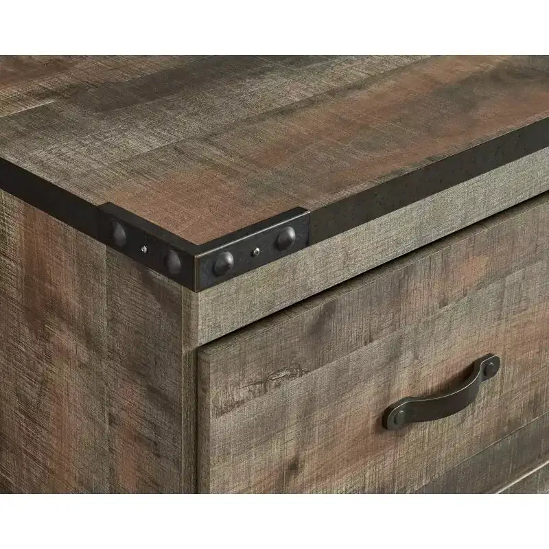 Meuble TV Trinell 60 po pour téléviseurs jusqu'à 65 po avec rangement et gestion des câbles – Signature Design by Ashley