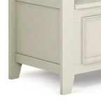 WyndenHall Halifax Banc de rangement de 122 cm pour entrée, transitionnel, blanc antique : Bois massif, double compartiment, capacité de 136 kg