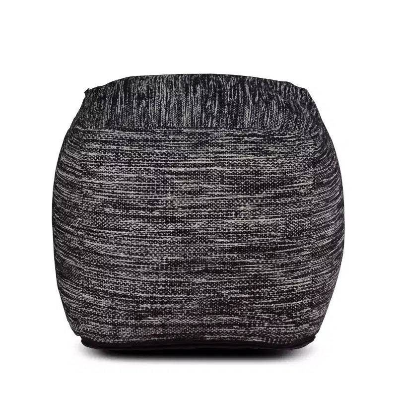 Pouf Omari carré tissé à la main noir/ivoire - Steve Silver Co. : Pouf ottoman rembourré abstrait bohème, 45,7 cm carré, capacité de 113,4 kg