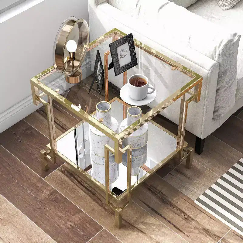 Table d'appoint contemporaine à plateau en verre carré Costa Mesa Champagne - miBasics