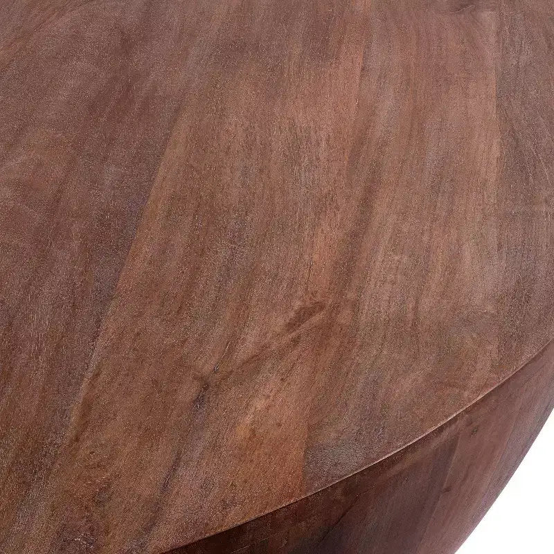 Table basse ronde 48" sculptée à la main en bois de manguier, forme tambour, marron vieilli : Robuste et polie