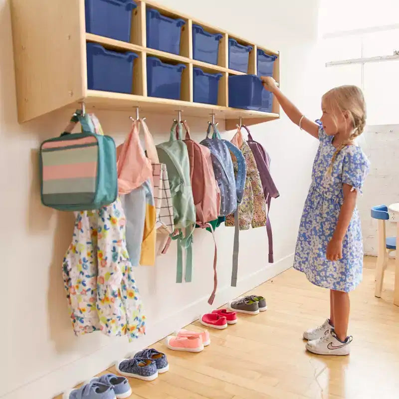 Vestiaire suspendu ECR4Kids Streamline à 10 sections avec 10 bacs à façade incurvée, espace de rangement casier