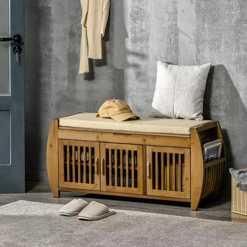 Banc à chaussures HOMCOM avec placards de rangement, Banc d'entrée en bambou avec coussin d'assise, 3 portes, étagère latérale et compartiment caché pour couloir, Marron