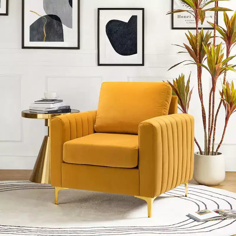 Fauteuil club capitonné contemporain en bois Iapygia avec pieds en métal pour chambre et salon | ART OF LIVING DESIGNS