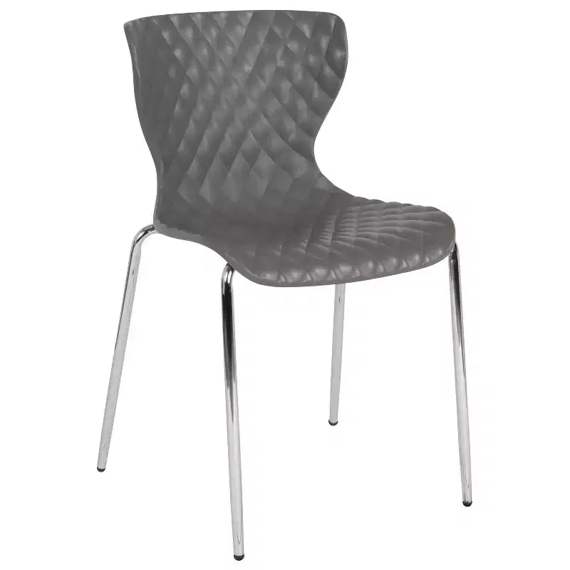 Lot de 4 chaises empilables Emma and Oliver en plastique au design contemporain