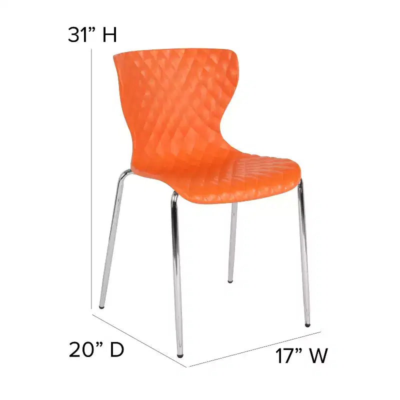 Lot de 4 chaises empilables Emma and Oliver en plastique au design contemporain